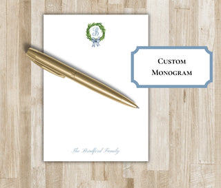 Holiday Wreath & Bow Notepad | Monogram Christmas Notepad | Family Xmas Stationery | Monogram Holiday Gift
